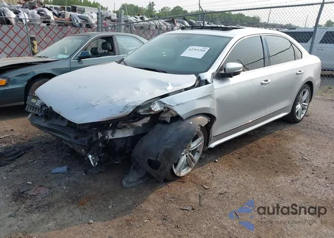 2014 Volkswagen Passat 2.0L Tdi Sel Premium из США, поврежденный, VIN 1VWCN7A31EC062865